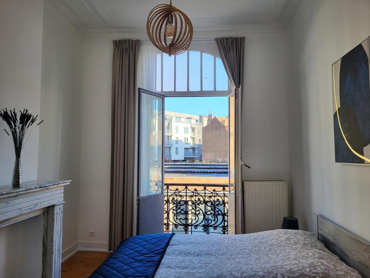 Brussels Bed & Blockchain Private Rooms With Shared Bathroom Exterior photo